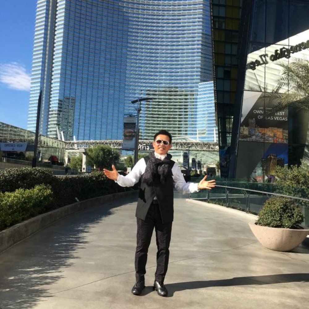 Meet your Posher, Kenneth